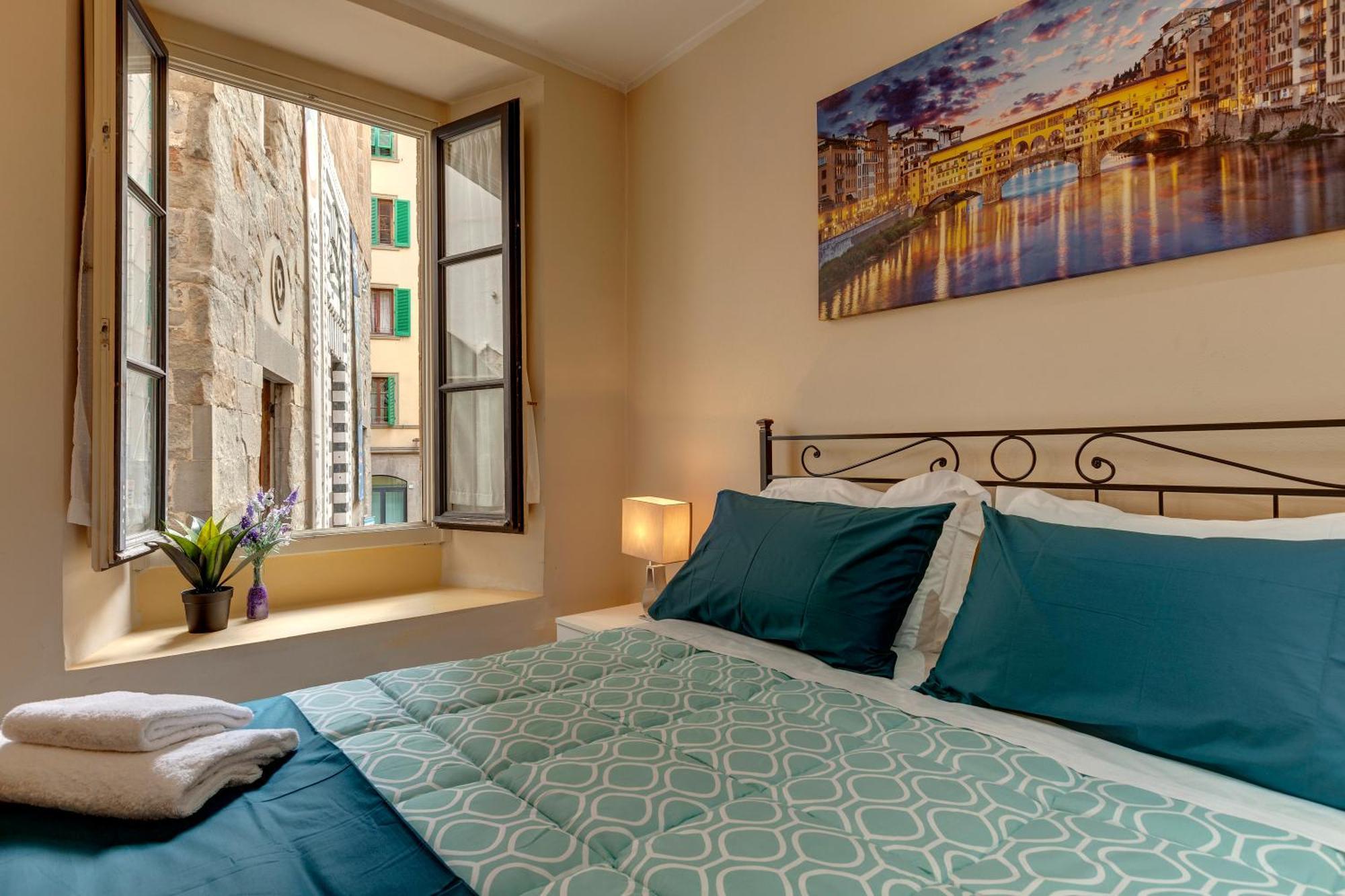 Golden House Florencia